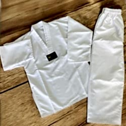 Senson Fighter Beyaz Yaka Taekwondo Elbisesi Senson Fighter Beyaz Yaka Taekwondo Elbisesi